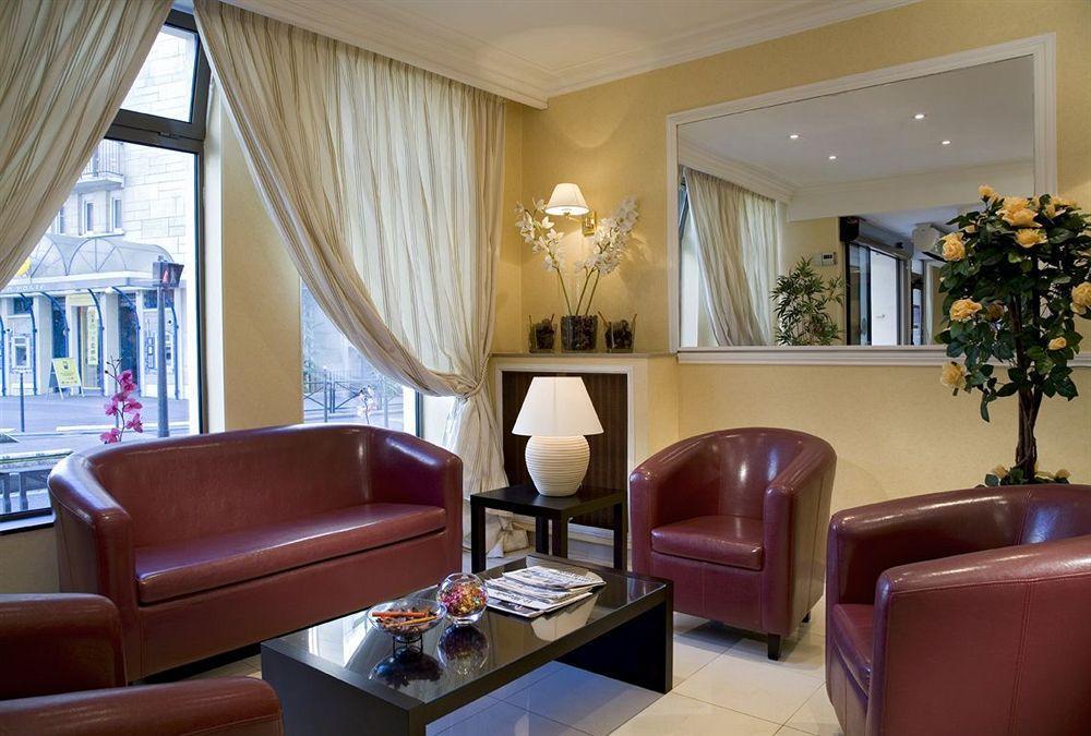 Hotel Alyss Saphir Cambronne Eiffel Parigi