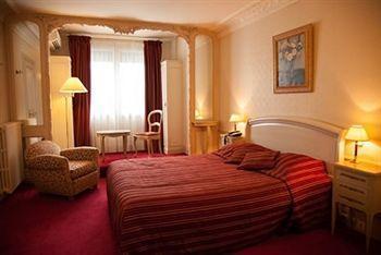 Langlois Hotel Parigi
