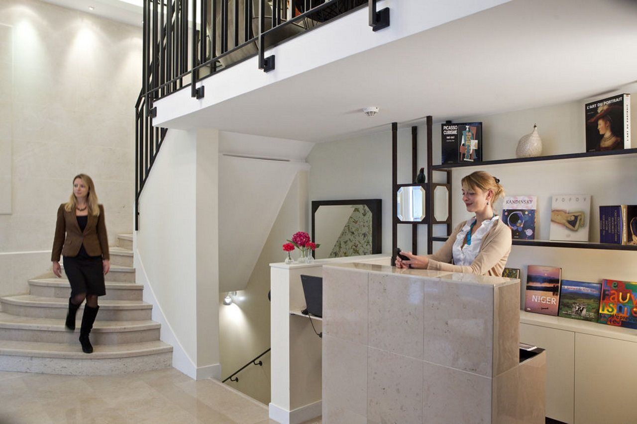 Hotel Le Pradey Paris