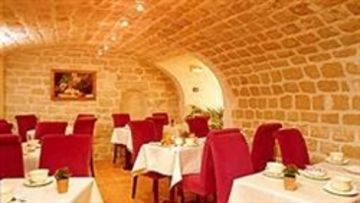Hotel Des 3 Poussins Paris
