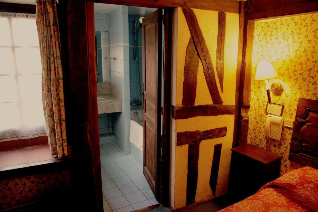 Du Lys Hotel Parigi