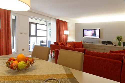 Résidence Alma Marceau Aparthotel