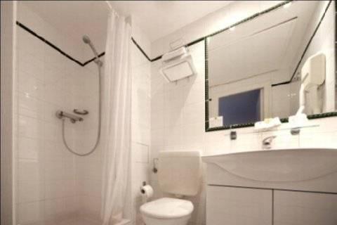 Des 3 Poussins 3* Paris