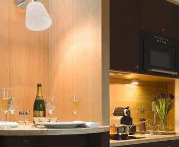 Helzear Saint Honore 4* Paris