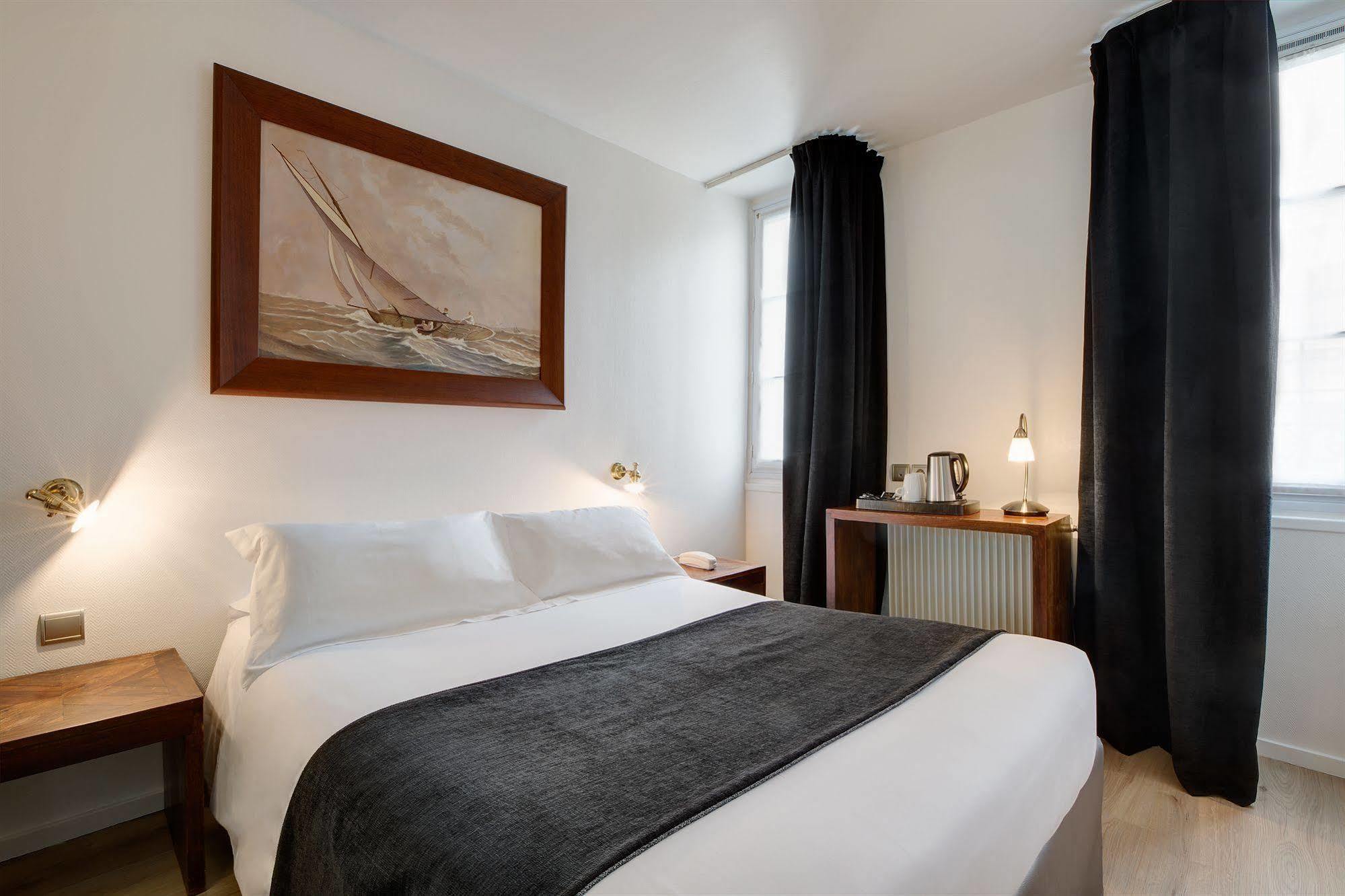 Hotel Monsieur Helder Parigi