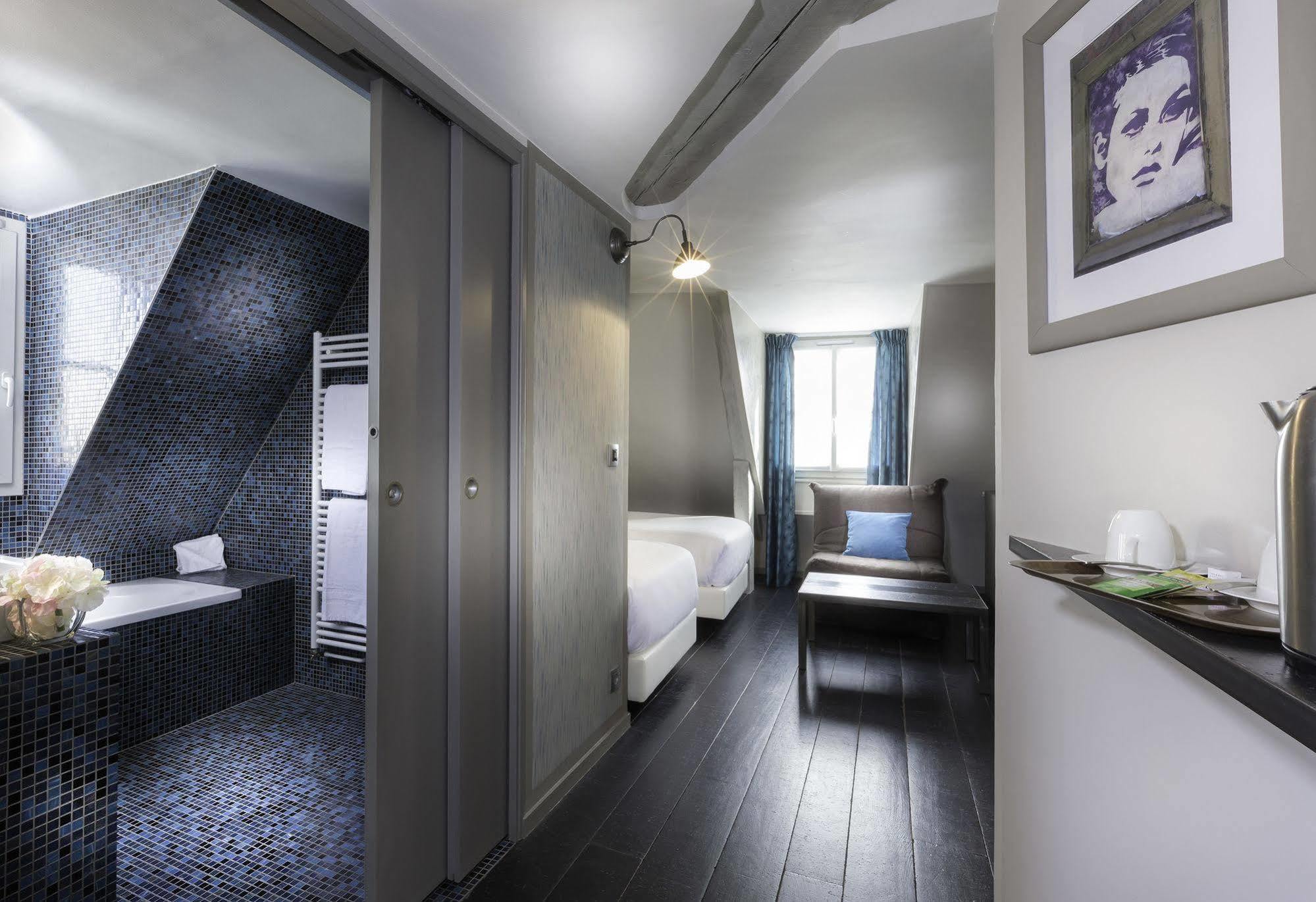 Jeanne D'arc Le Marais Hotel