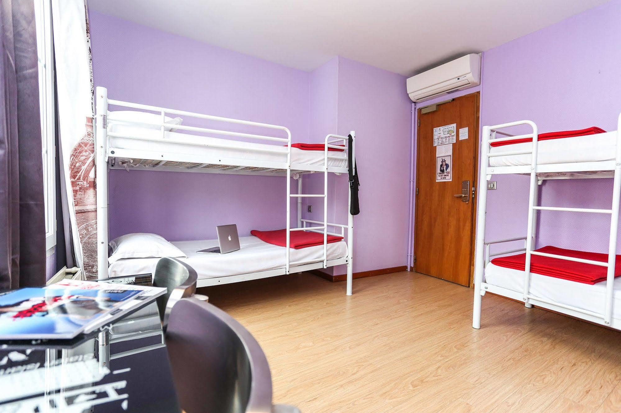 Hostel Le Village Montmartre By Hiphophostels