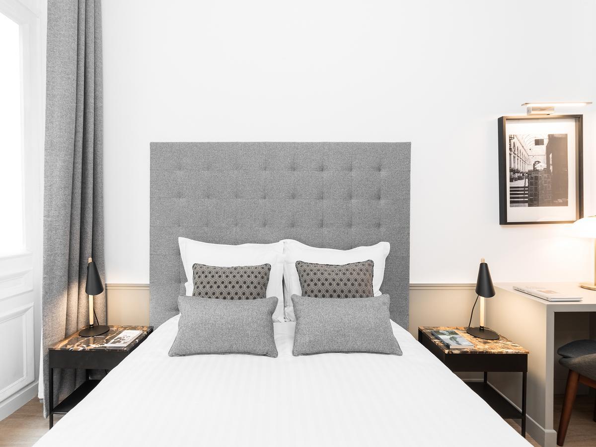 Livinparis - Luxury 3 & 4 Bedrooms Montmartre I * Parigi