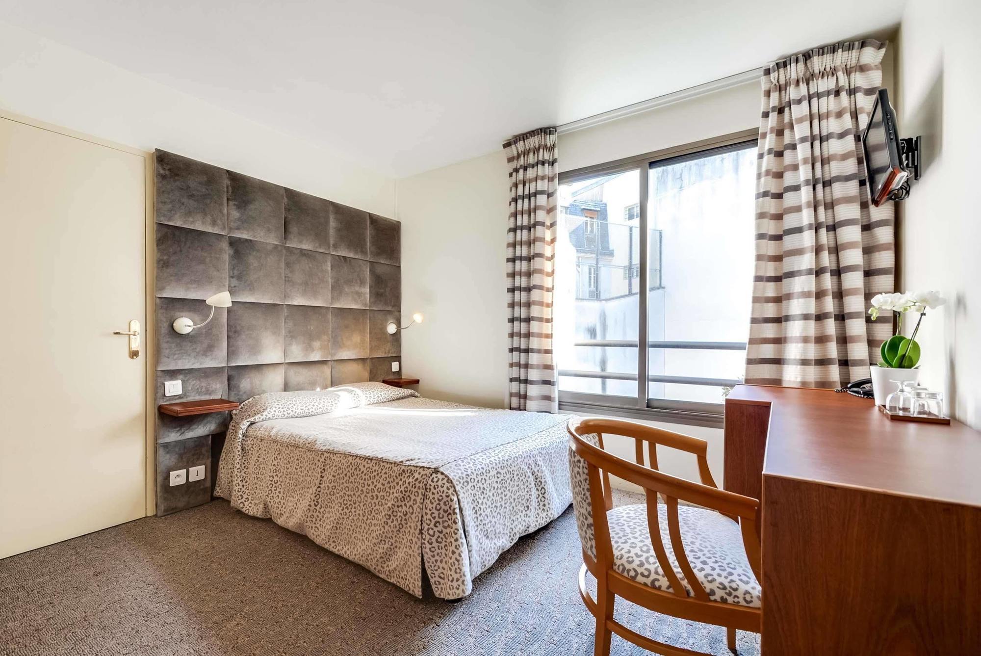 Luxembourg Hotel