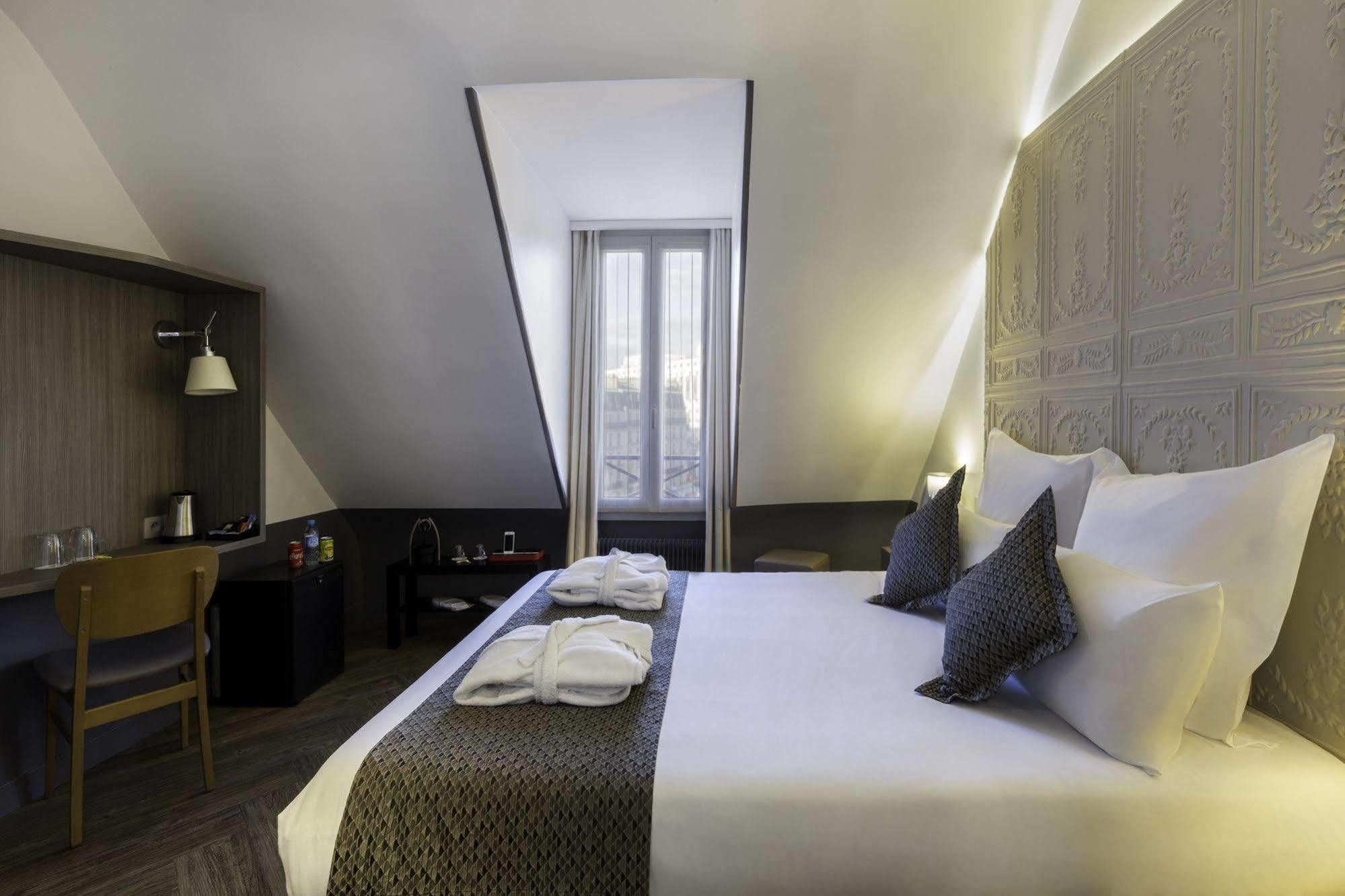 Contact Alizé Montmartre Hotel Parigi