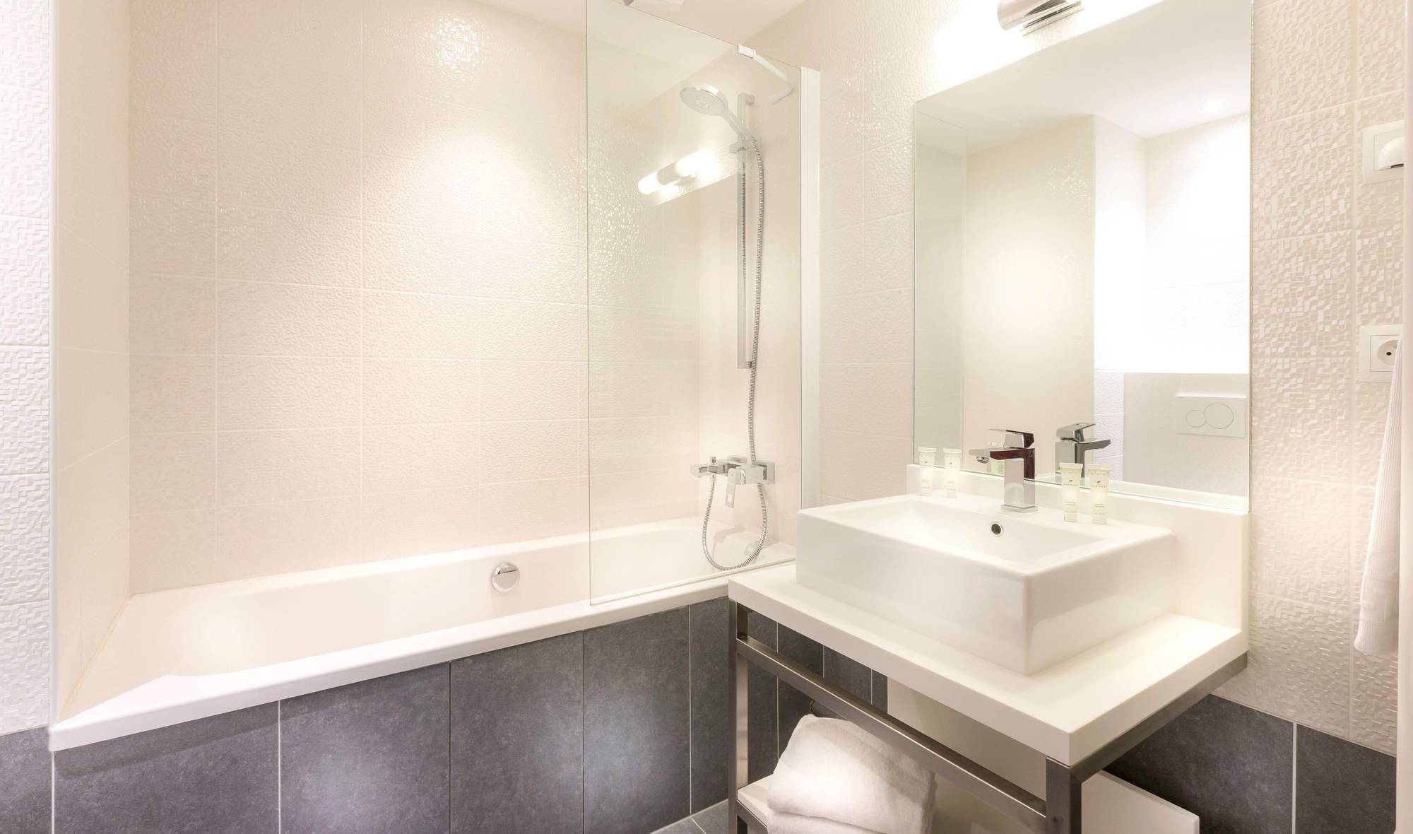 Aparthotel Adagio 19eme Cite De La Musique 4*
