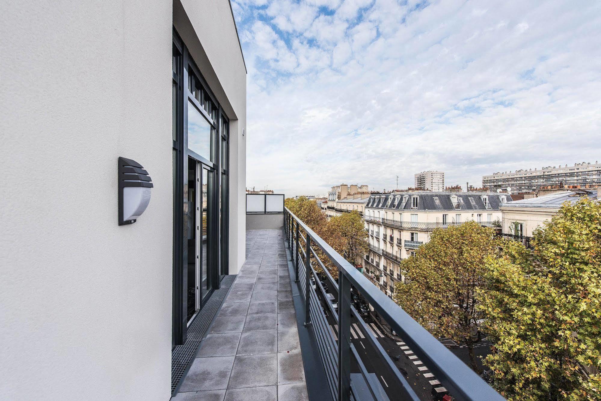 Clichy * Parigi
