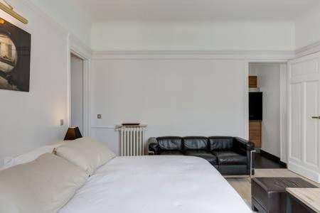 Apartment Champs Elysees Paris
