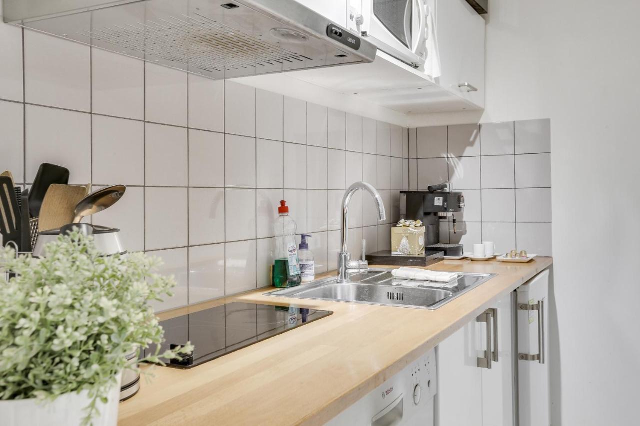 Triplex In Boulevard De Magenta By Guestready *