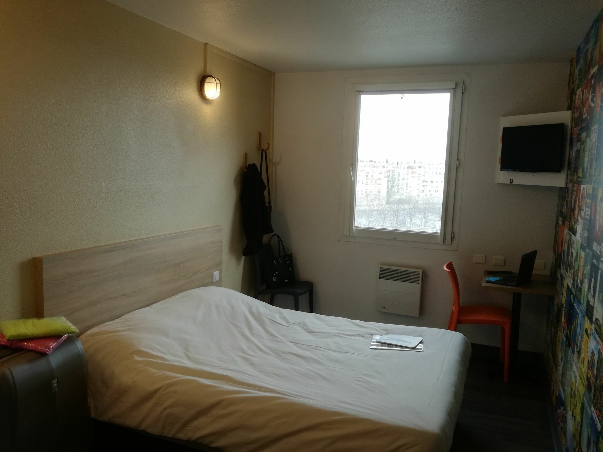 Hotel Hotelf1 Porte De Chatillon Parigi