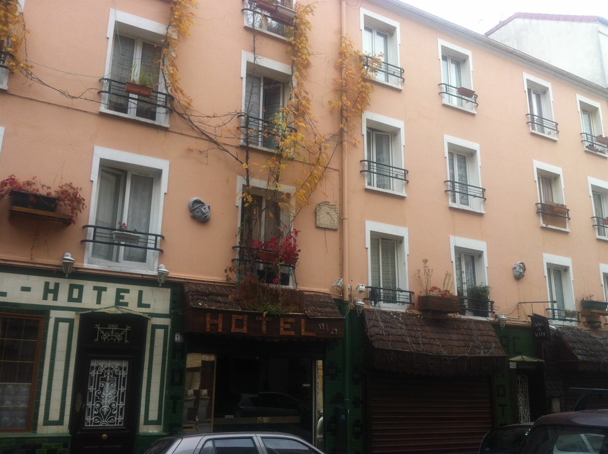 Hipotel Montmartre Gare Du Nord Parigi