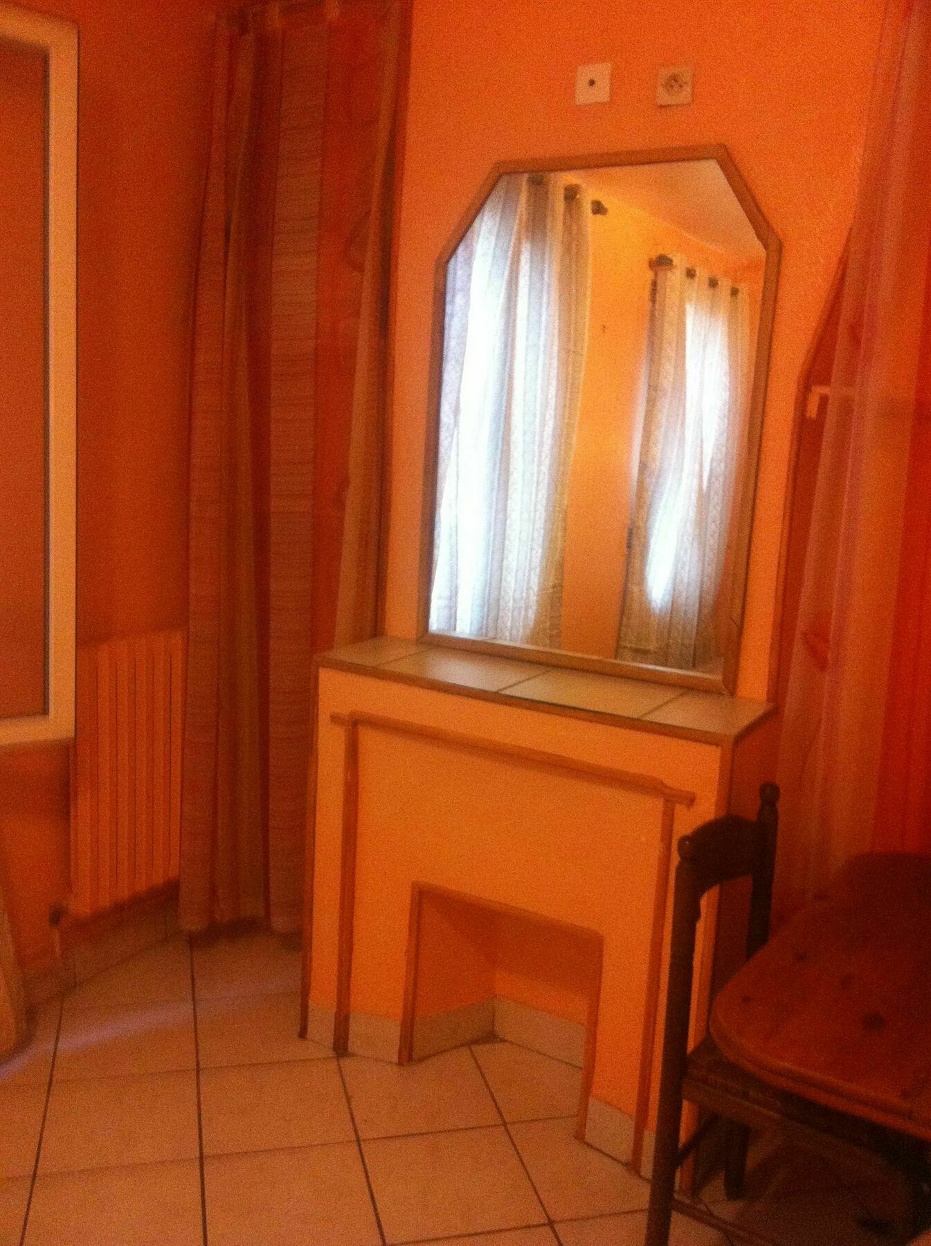 Hipotel Montmartre Gare Du Nord 2*