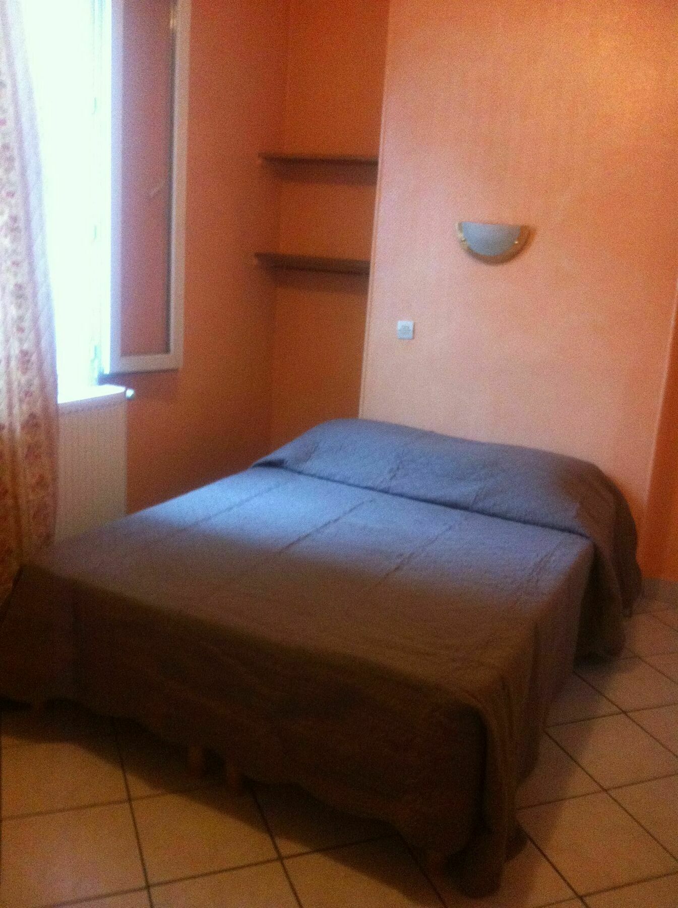 Hotel Hipotel Montmartre Gare Du Nord 2*