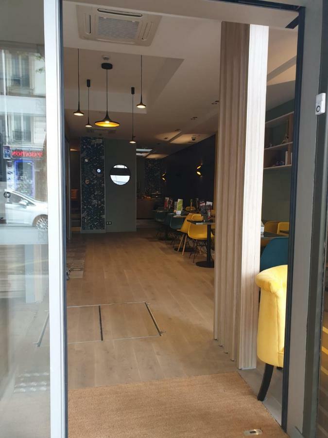 Panam Gambetta- Place Gambetta-mairie Du 20 Emme Hotel