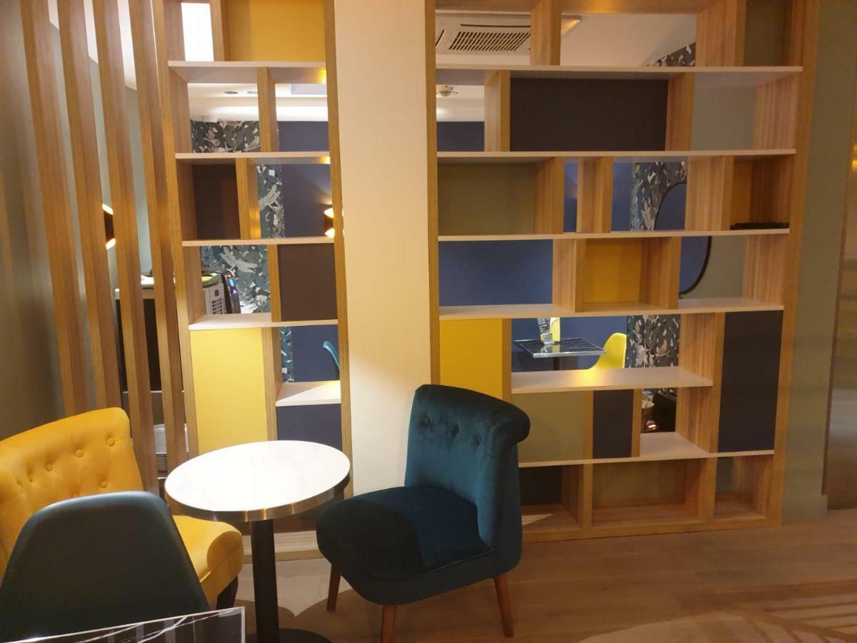 Panam Gambetta- Place Gambetta-mairie Du 20 Emme Hotel Paris