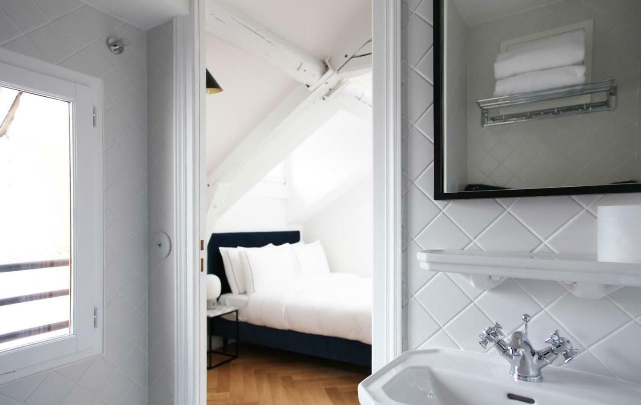 Hotel Rendez-vous Batignolles Parigi