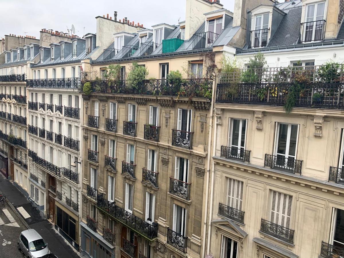 Hotel Ibis Styles Cadet Lafayette Parigi