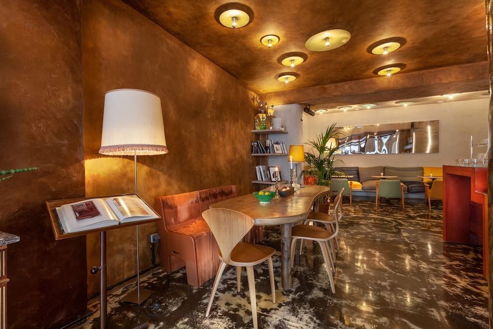 Hotel La Nouvelle République&spa Parigi